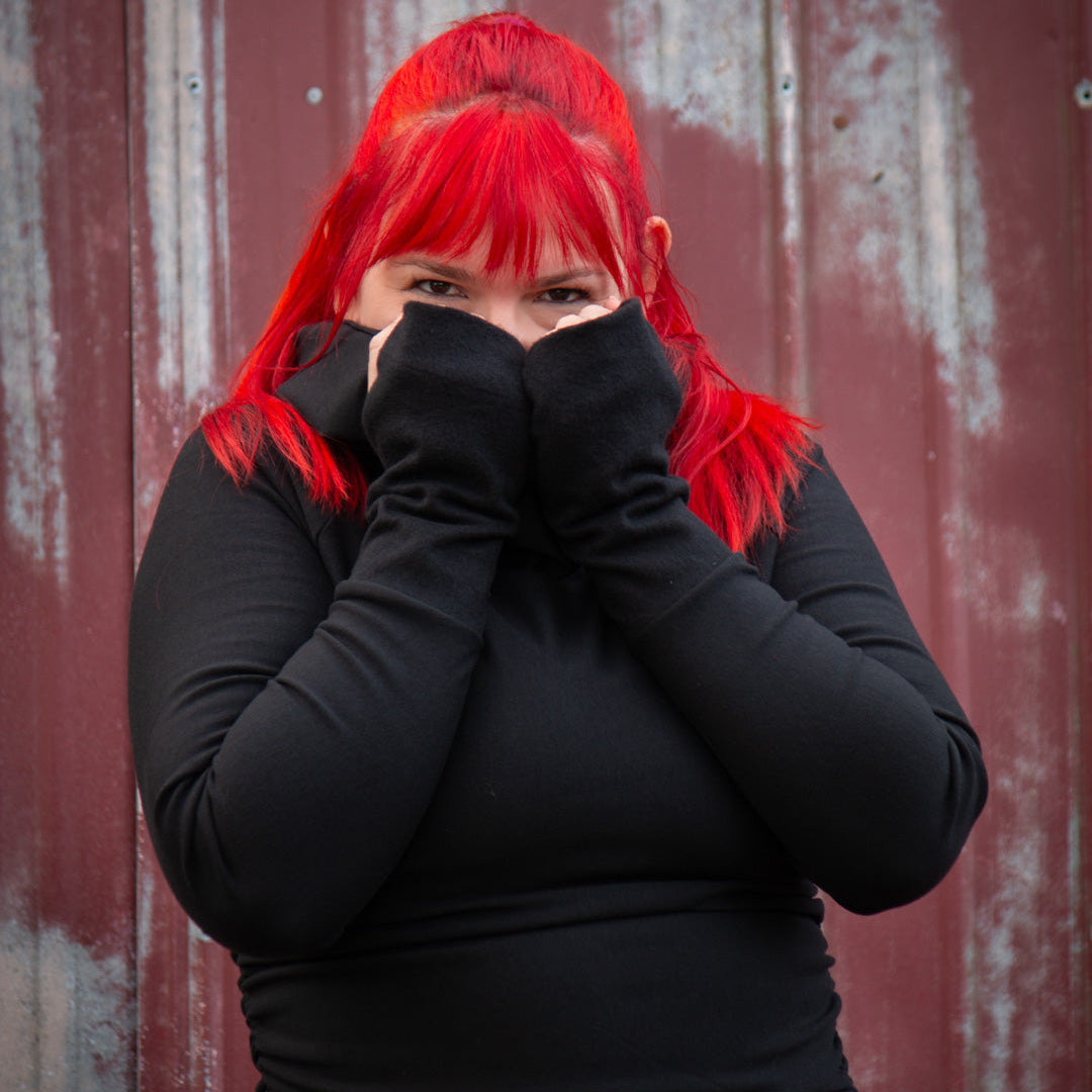 Goddess Sweater - Black