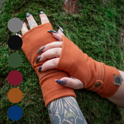 Fleecy Fingerless Gloves